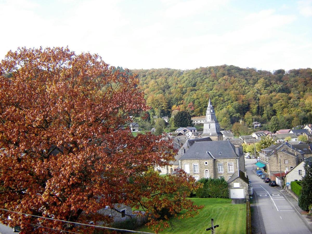 Gite De Groupe De La Semois Alle Esterno foto